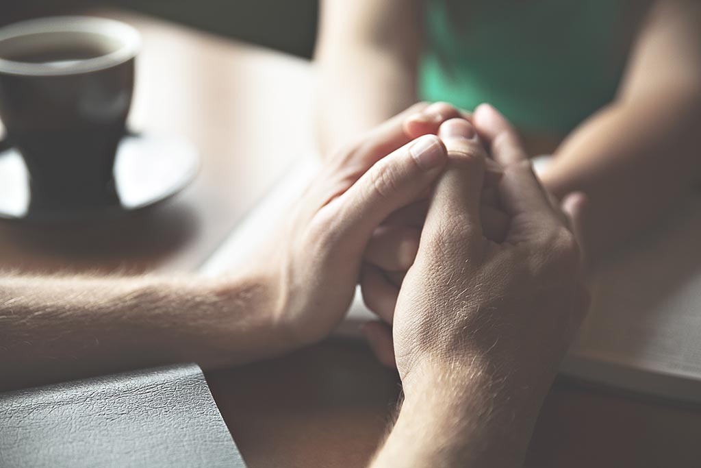 24882 Hands in Prayer copy