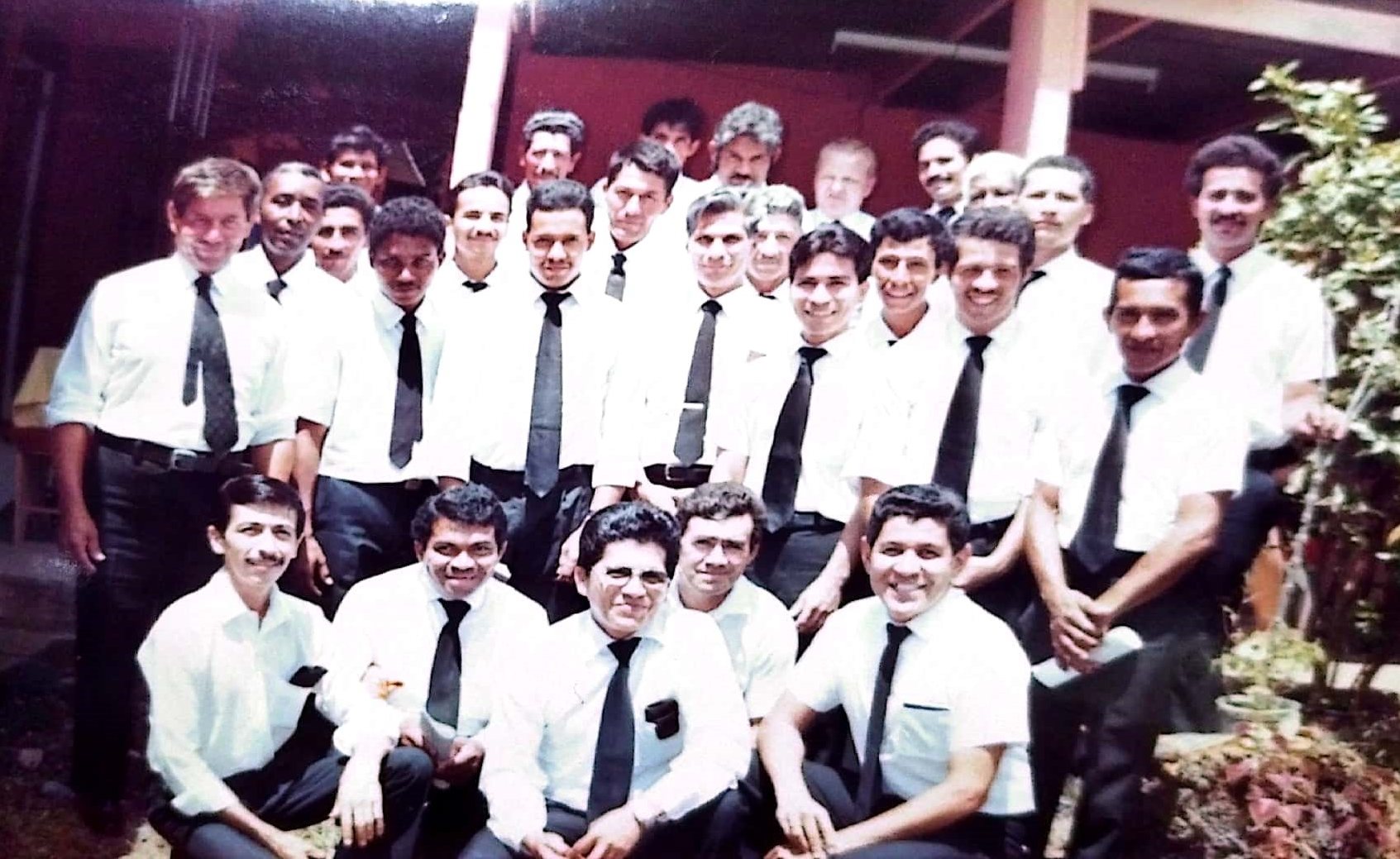 GRUPO DE MINISTROS 1990
